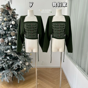 女冬2025新款 圣诞罗曼史绿色毛衣套装 针织上衣两件套 主推 柒月末