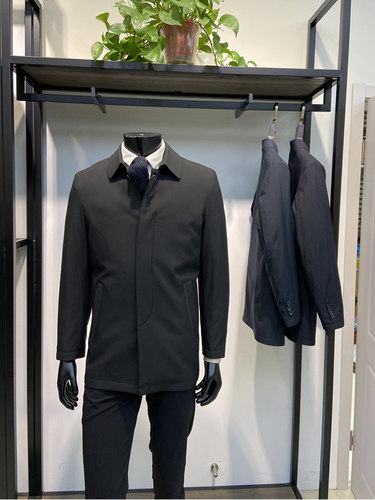 领佐诺依翻领内胆可脱卸羽绒服