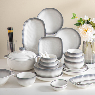 碗碟家用套装2026新款高级感2-10人简约现代乔迁碗盘筷餐具套装