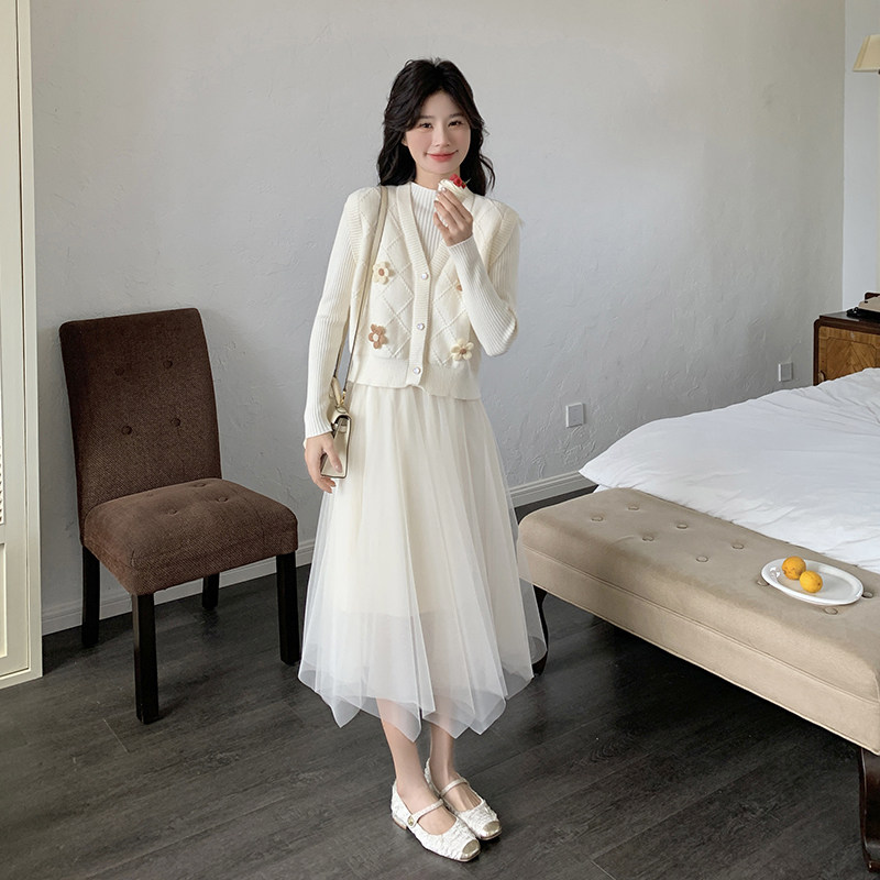2025春季新款韩系高级感衬衫连衣裙女温柔风半身裙时尚,女装连衣裙,2D111