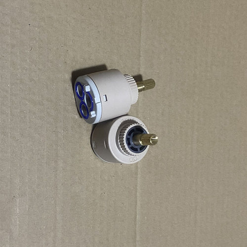 切换开关阀芯摩恩耐用不漏水
