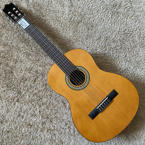 品牌 Caraya 云杉秋木合板古典吉他 39英寸库存 原木色微瑕初学