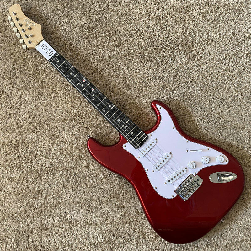 意大利品牌 EKO 芬达款式 ST 电吉他单摇 金属红色三单拾音器微瑕