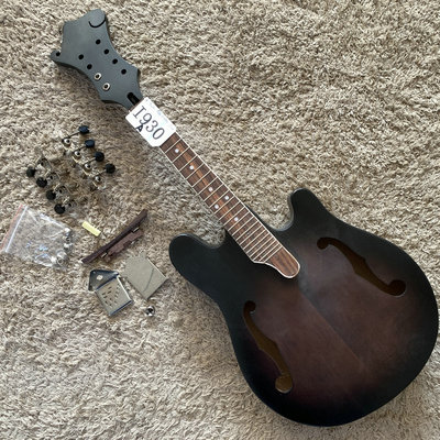 F家 Fen-der 曼陀铃吉他全单板 8弦渐变棕色库存半成品有配件微瑕