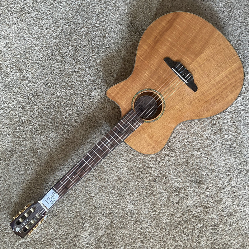 美国Luna 枫木虎纹合板古典吉他40英寸原木色跨界库存缺角 微瑕