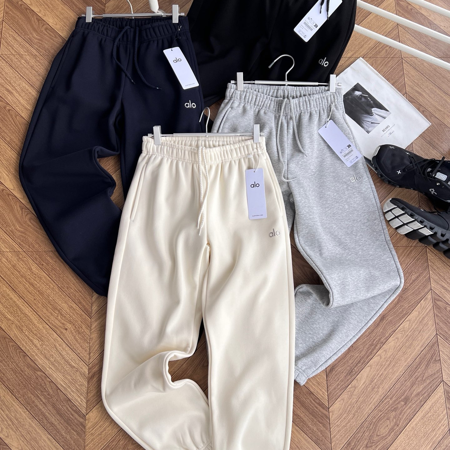 Alo 2025冬季新款男士收口加绒加厚休闲裤卫裤运动健身跑步运动裤