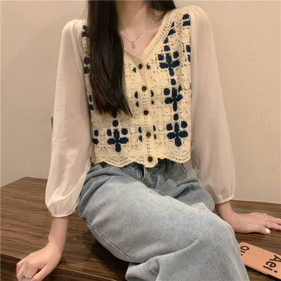 法式蕾丝拼接衬衫女春季设计感小众高级感短款宽松刺绣泡泡袖上衣