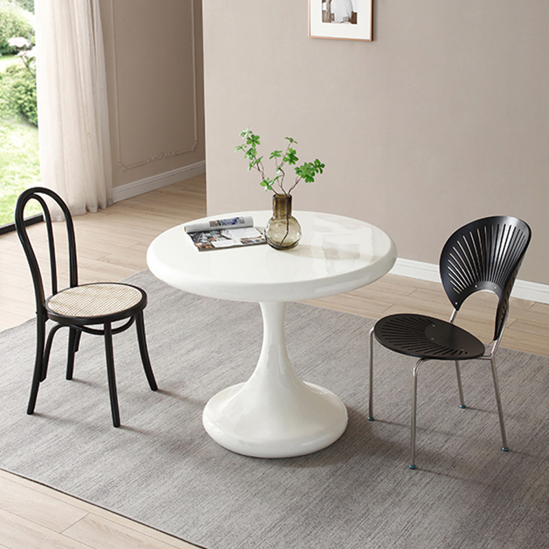 北欧圆形郁金香餐桌玻璃钢餐桌小圆桌圆桌餐厅设计师轻奢小户型