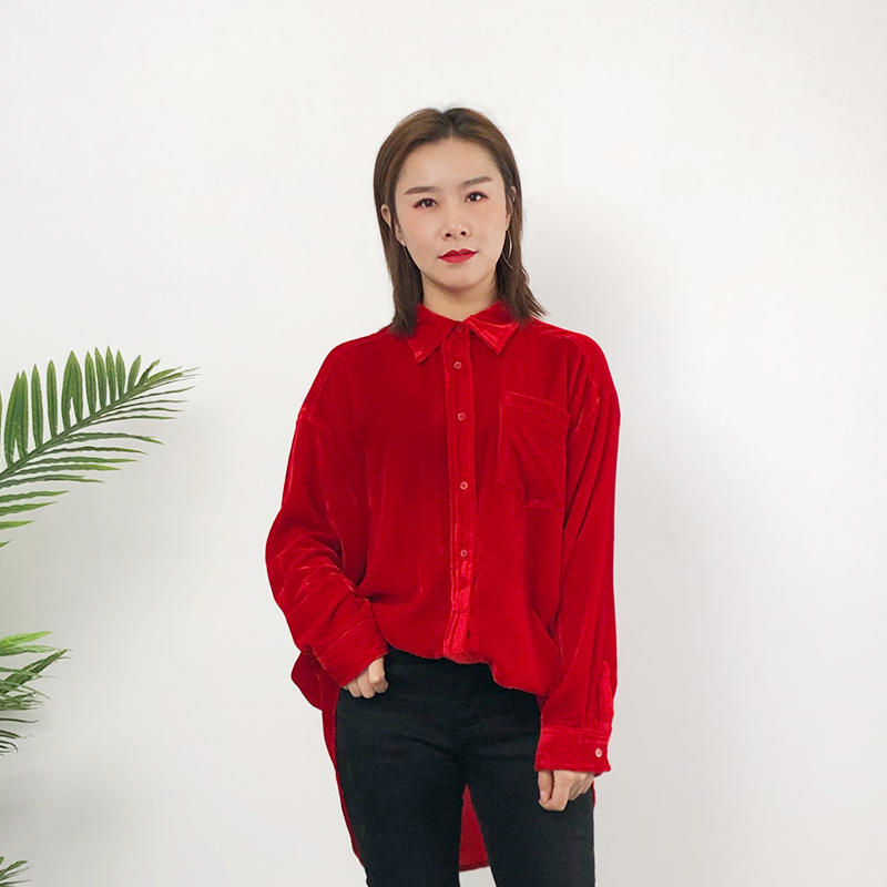 本命年红色丝绒小衫女2021秋冬季新款洋气百搭宽松长袖衬衫潮外套