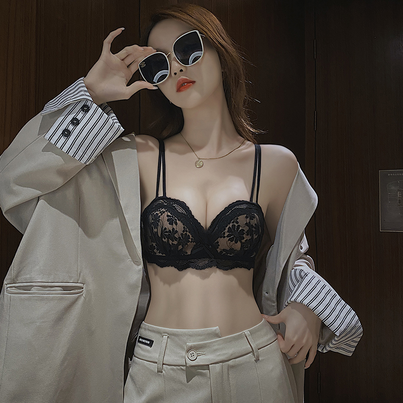 乳胶内衣女夏小胸聚拢收副乳防下垂无钢圈内裤套装平胸专用文胸罩