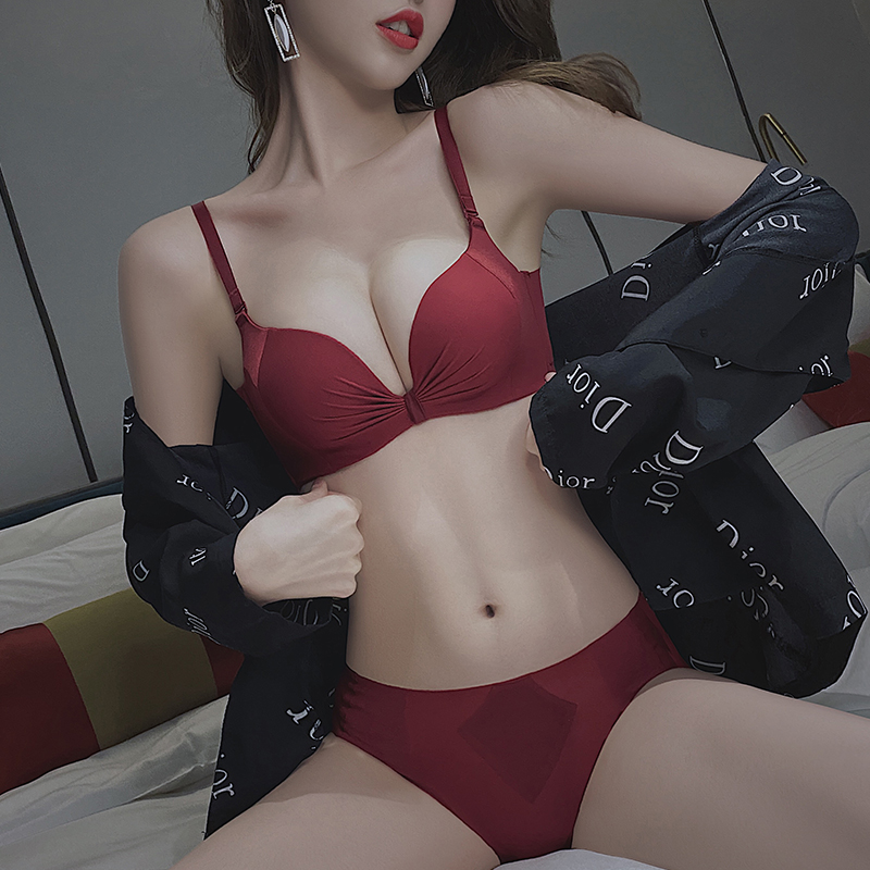 红色内衣女小胸聚拢本命年套装牛结婚新娘文胸收副乳防下垂调整型