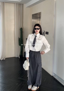 2026春季款韩系学院风套装女短款贴标领带衬衫+格子休闲裤三件套