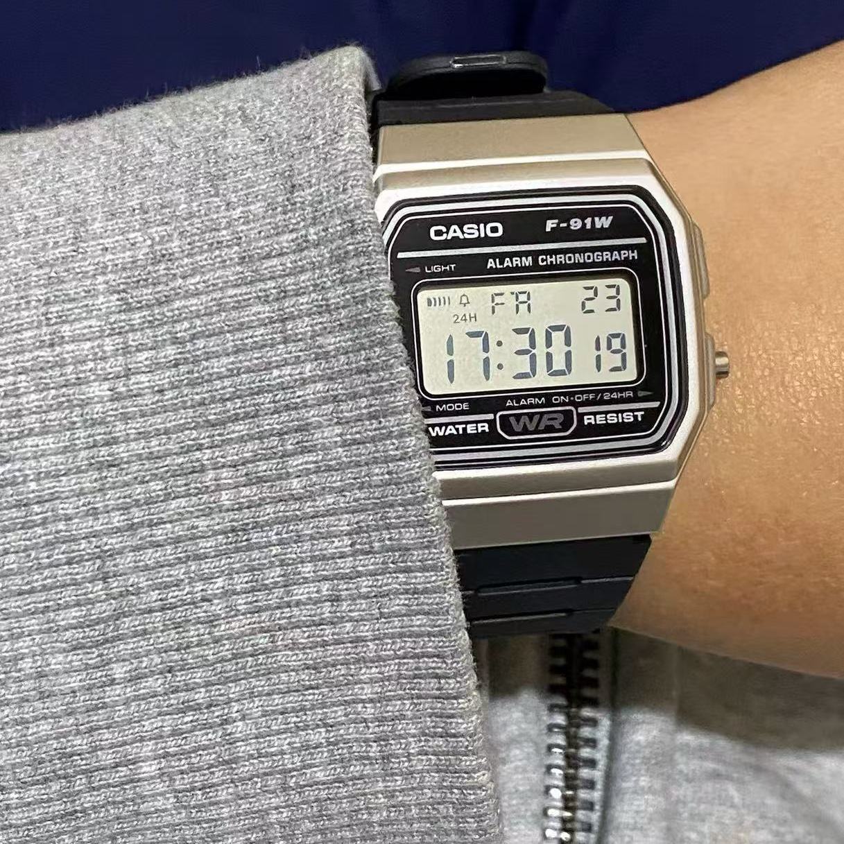卡西欧Casio电子手表防水