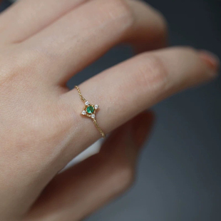 惊小鸿S925纯银镀14K金祖母绿链条戒指可调节复古小众设计手饰