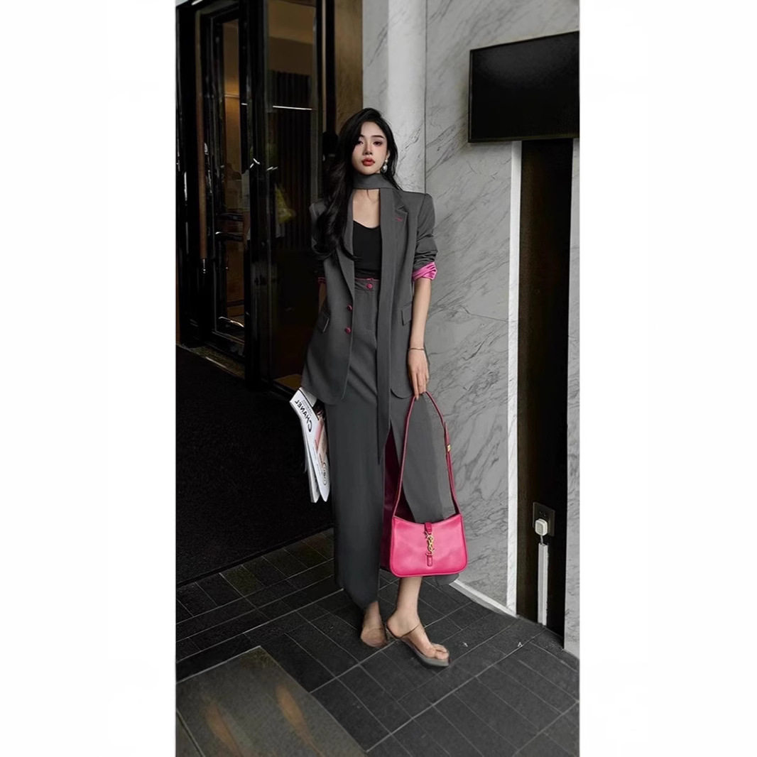 秋季新款大码灰色西装套装女韩版胖mm网红时尚半身裙两件套25120