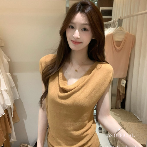 AS OFFICIAL-恋爱预感本期招牌舒适具像化凉感加倍纯欲荡领16333