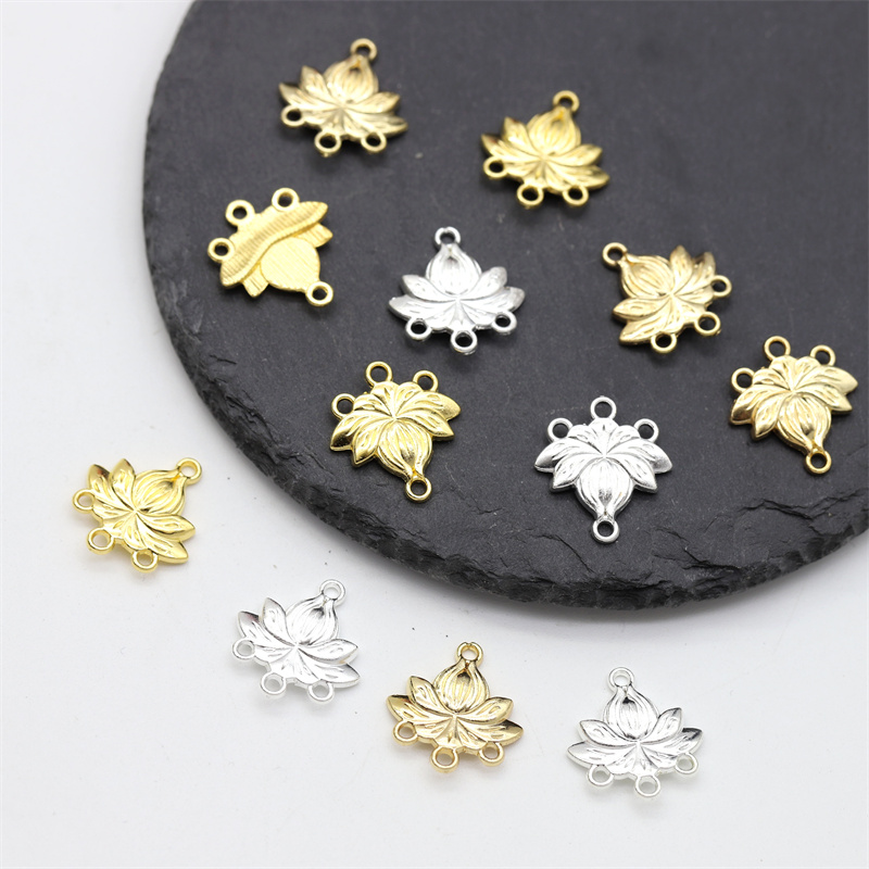 合金保色三孔莲花吊牌diy饰品
