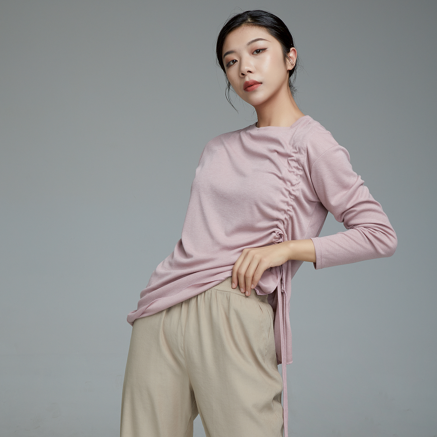 华丽独秀现代舞宽松抽绳上衣