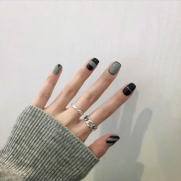 假指甲成品 时尚美甲甲片短款 绿色+黑包边 小短款美甲贴片包邮