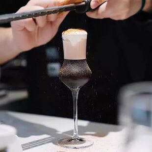 网红ins郁金香甜酒杯试酒杯威士忌闻香杯冰酒杯高脚香槟杯烈酒杯