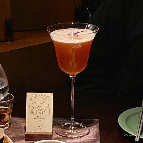 古典扩口高脚玻璃杯网红风复古马天尼杯气泡酒香槟杯特调鸡尾酒杯