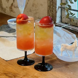 黑底风直筒果汁杯玻璃杯咖啡厅奶茶冷饮杯鸡尾酒饮品杯饮料水杯子