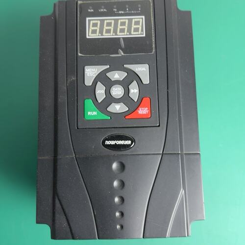 议价变频器B3000-4T0040G/0055PB3000-4T0022G/0030P