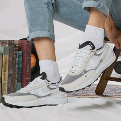 耐克Nike Waffle One网面运动织物支撑华夫鞋跑鞋男款DA7995-100