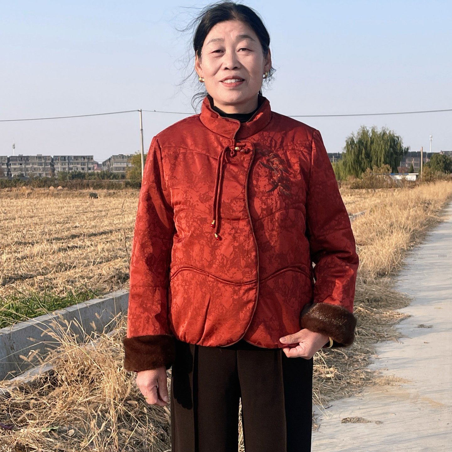 新中式妈妈冬季红色羽绒棉服女2025中老年保暖本命年国风棉袄外套