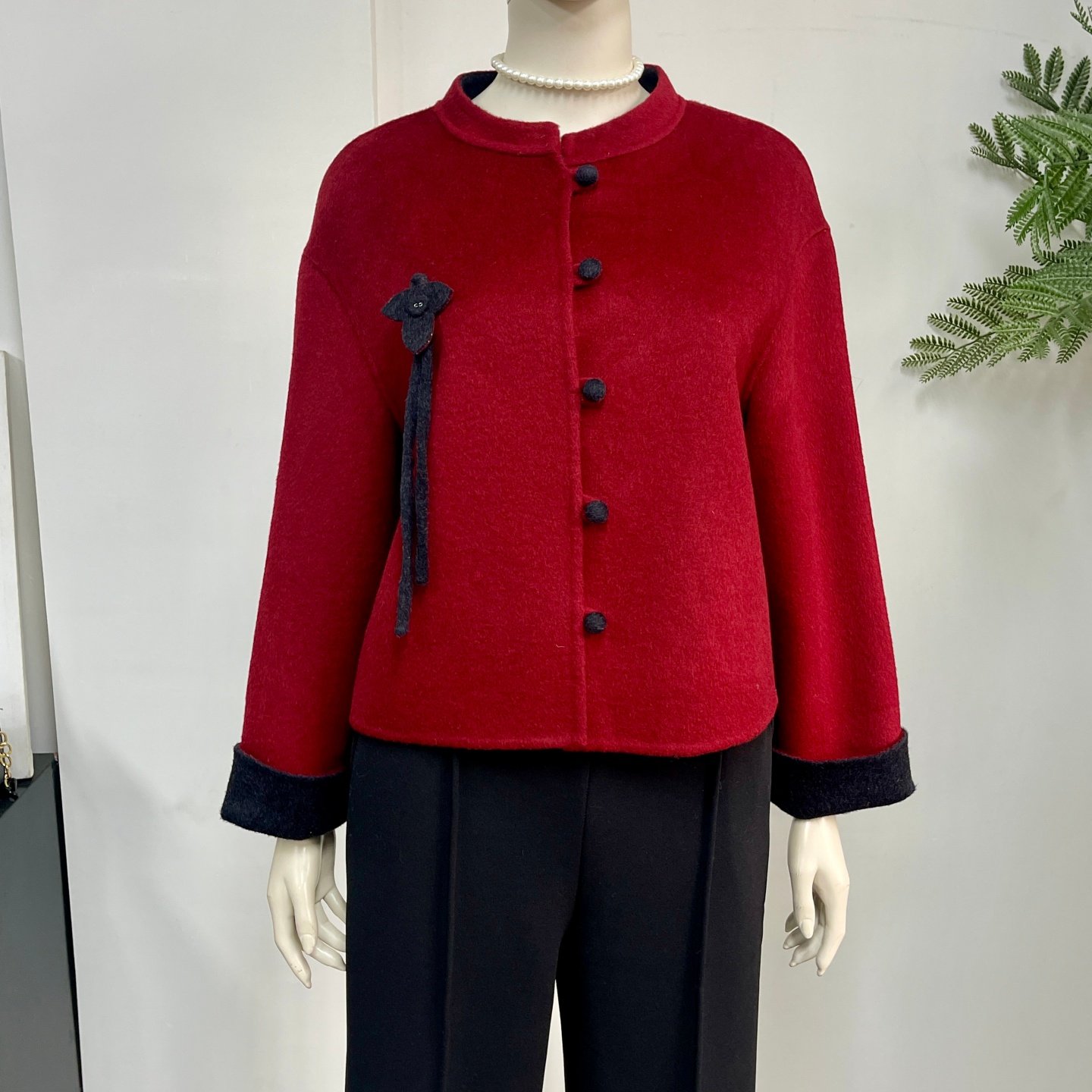 中年女妈妈装双面羊绒短款外套2025冬季中老年显瘦显年轻呢子上衣