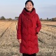 妈妈装 中老年新年红外套 新款 中长款 连帽盘扣保暖羽绒服女2025冬季