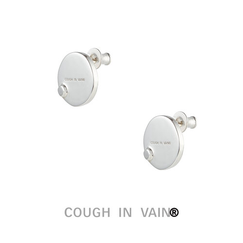 COUGH IN VAIN 不规则圆牌刻字925银简约耳钉