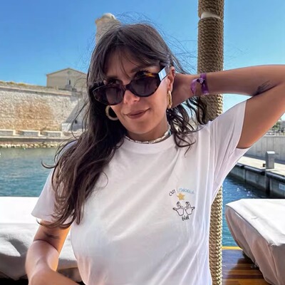 小众白色T恤超酷个性字母刺绣女