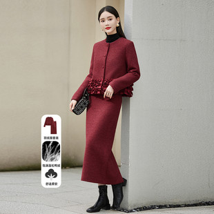 2025冬季款法式气质木耳花边白鸭绒羽绒服高腰显瘦直筒裙两件套装