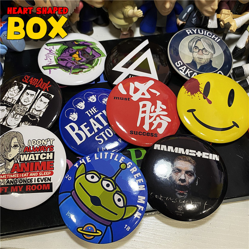 摇滚乐队jojo的奇妙冒险犬夜叉灌篮高手EVA初号机卡通胸针徽章