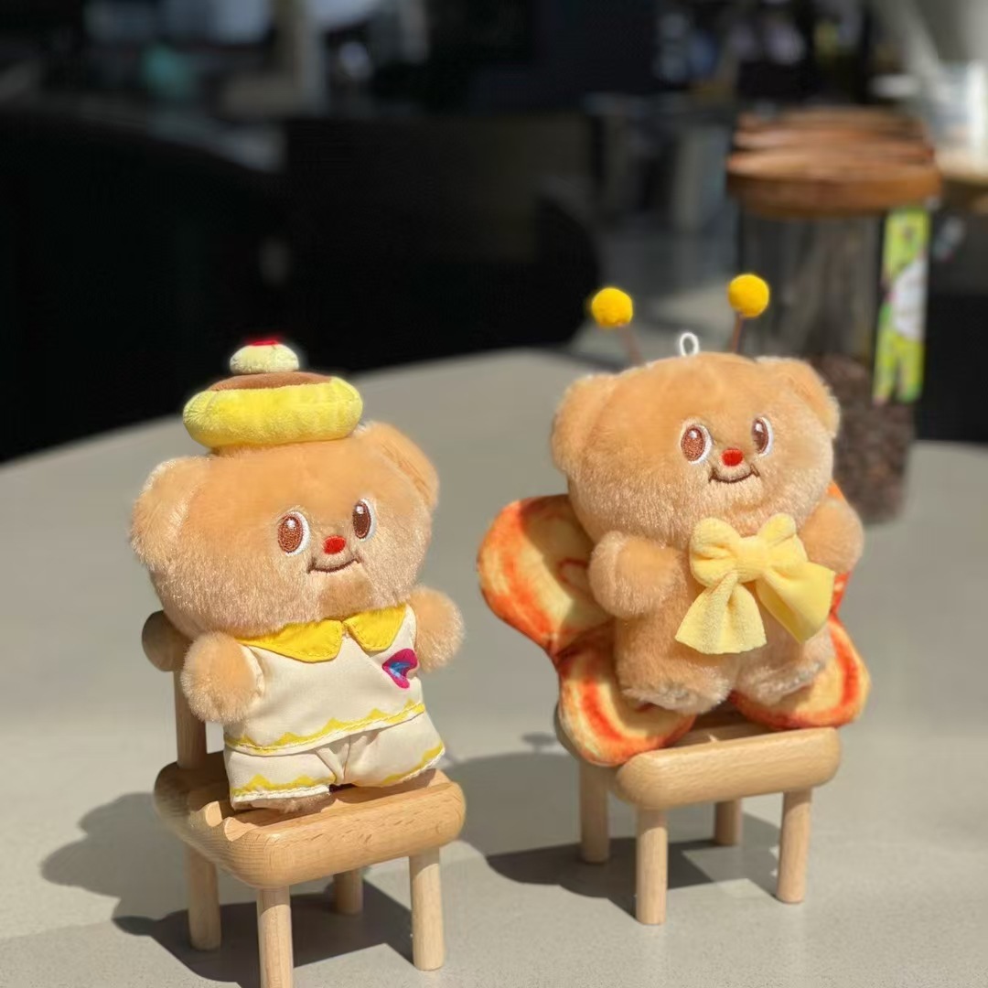新款可爱黄油小熊甜品师毛绒玩具公仔钥匙扣挂件书包包挂饰礼物
