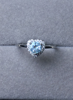 天然天空蓝托帕石戒指蓝色水晶