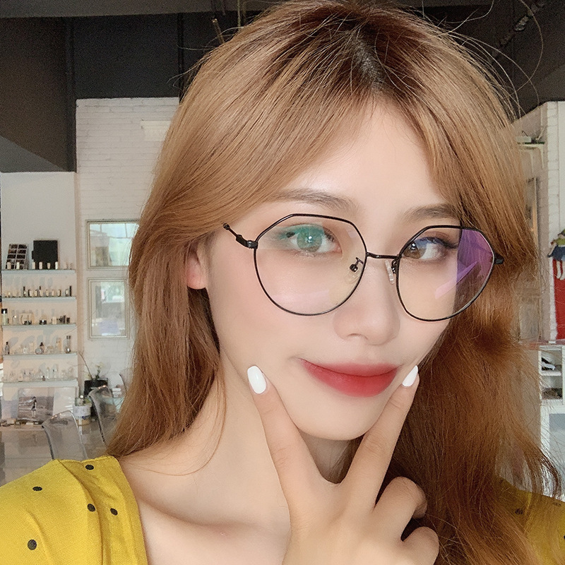 网红同款近视眼镜女不规则眼镜框ins风显脸小配有度数金属镜架