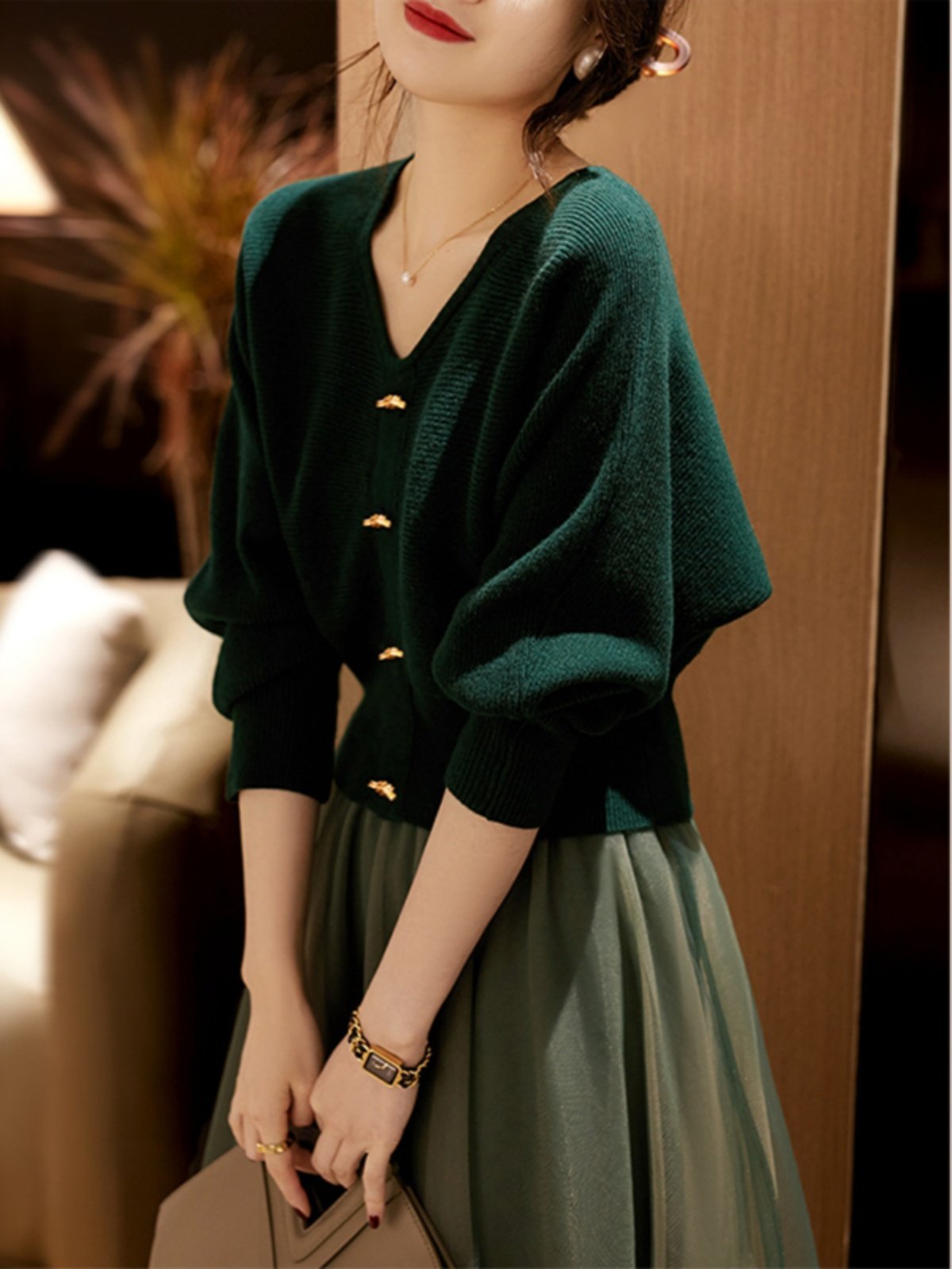 针织开衫女秋季新款法式高级轻奢V领套头显瘦毛衣外套超好看上衣,女装/女士精品,大码内搭,淘宝优惠券,粉丝福利购,淘宝优惠卷