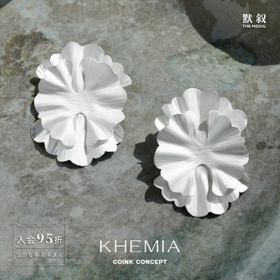 KHEMIA双层花卉Corolla纯银耳环