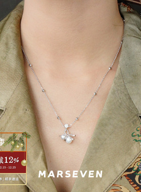 白色绳结珍珠葫芦吊坠项链