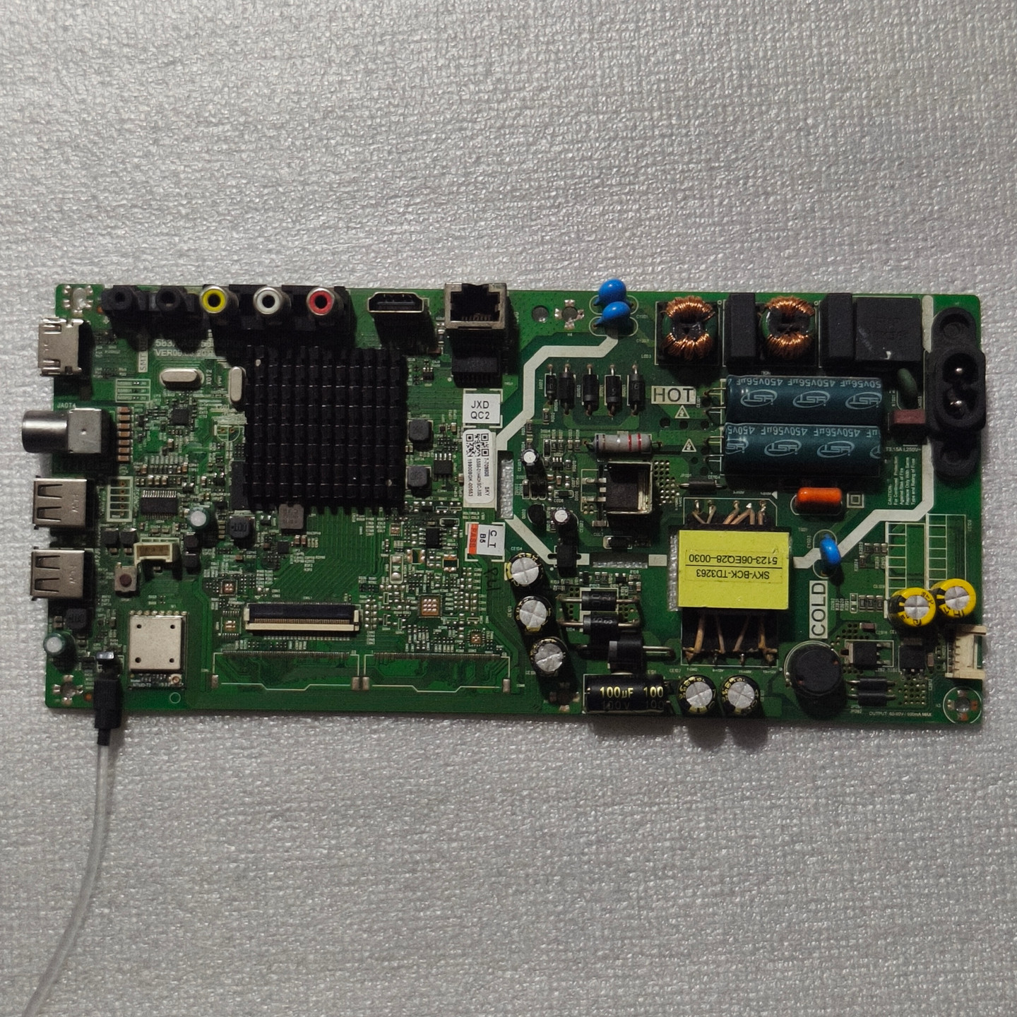 酷开40K5C主板583X-A5S580-0P00 屏RDL400FY(QD0-806)