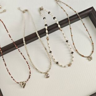 小众设计师串珠项链女轻奢百搭爱心吊坠锁骨链条叠戴饰品