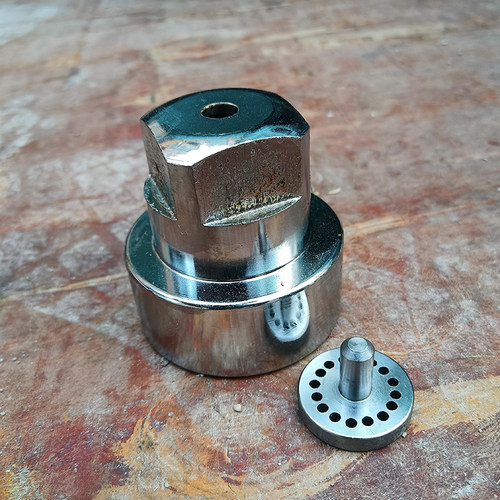 温岭七十用膨化机平头大帽1.30螺母加芯子五谷杂粮膨化果大帽