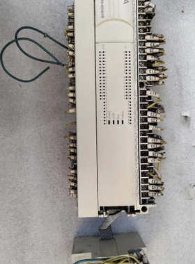 禾川PLC HCA8-40X40YR-A，功能正常，成色为实