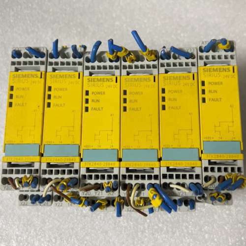 安全继电器3TK2840-2BB406个，