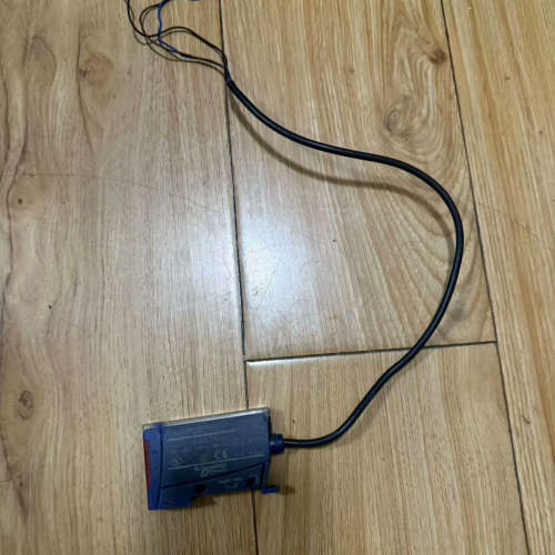 XUDA2PSML2光纤放大器，功能包好，开封没包