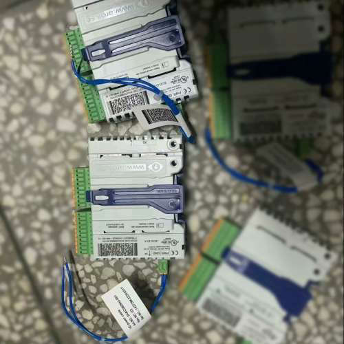 机器人DSQC1030  IO板