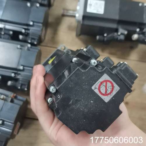 三菱伺服电机HG-KR43B，400W功率带刹车，3AC 1