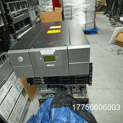 DELL TL4000  磁带库，带四个LTO6 光纤驱动器